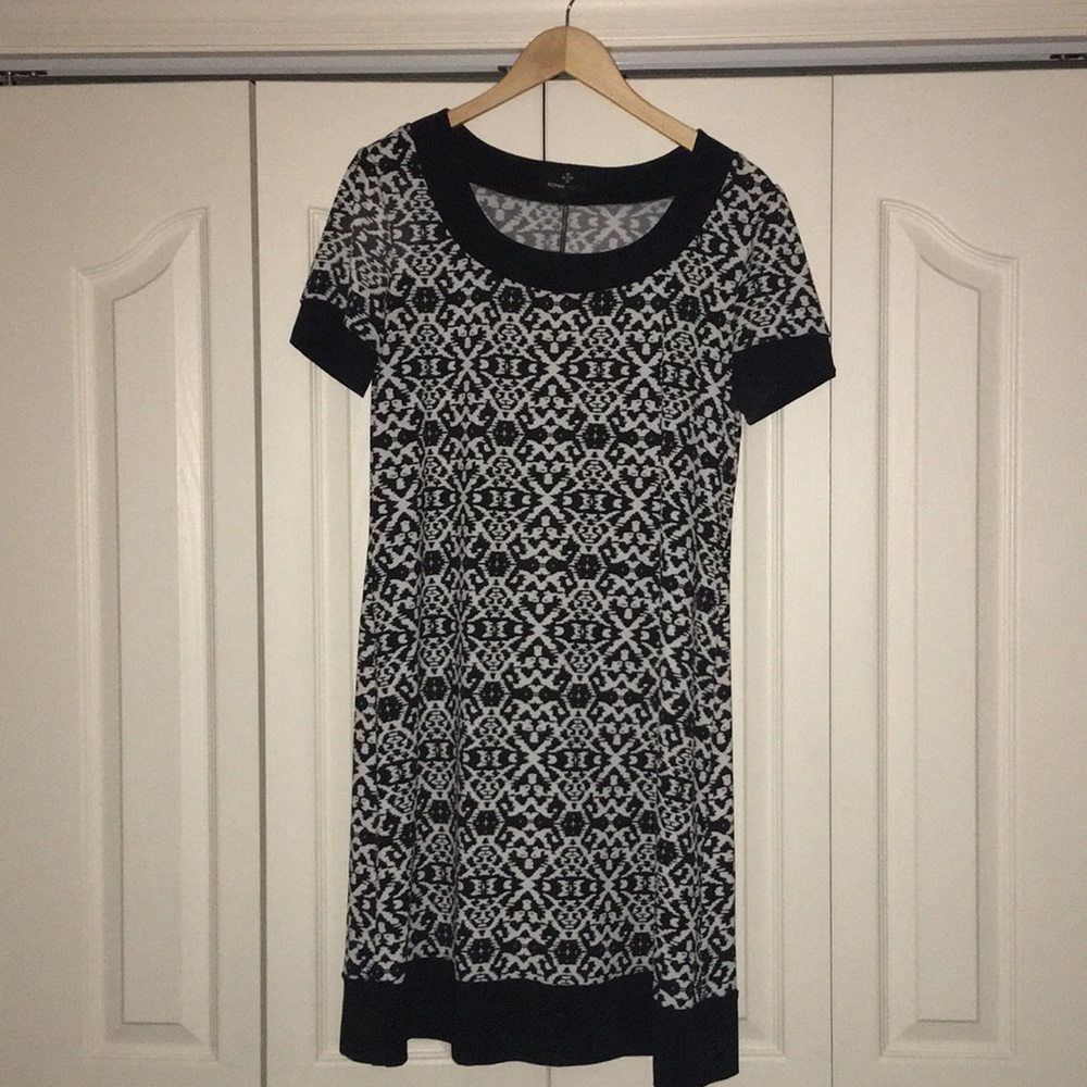 Ronni Nicole Dress
